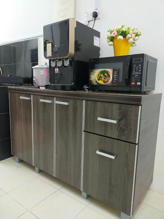 D'Port Dicksonmuslimonly Homestay Esterno foto