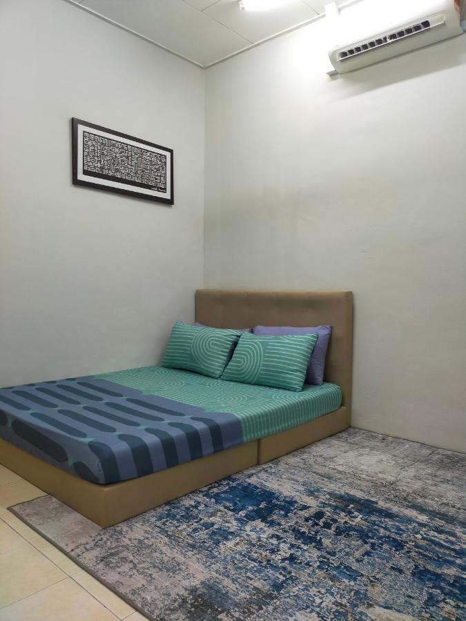 D'Port Dicksonmuslimonly Homestay Esterno foto